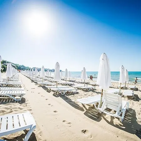 Apartment Cozy In Grand Noks With Sea View *